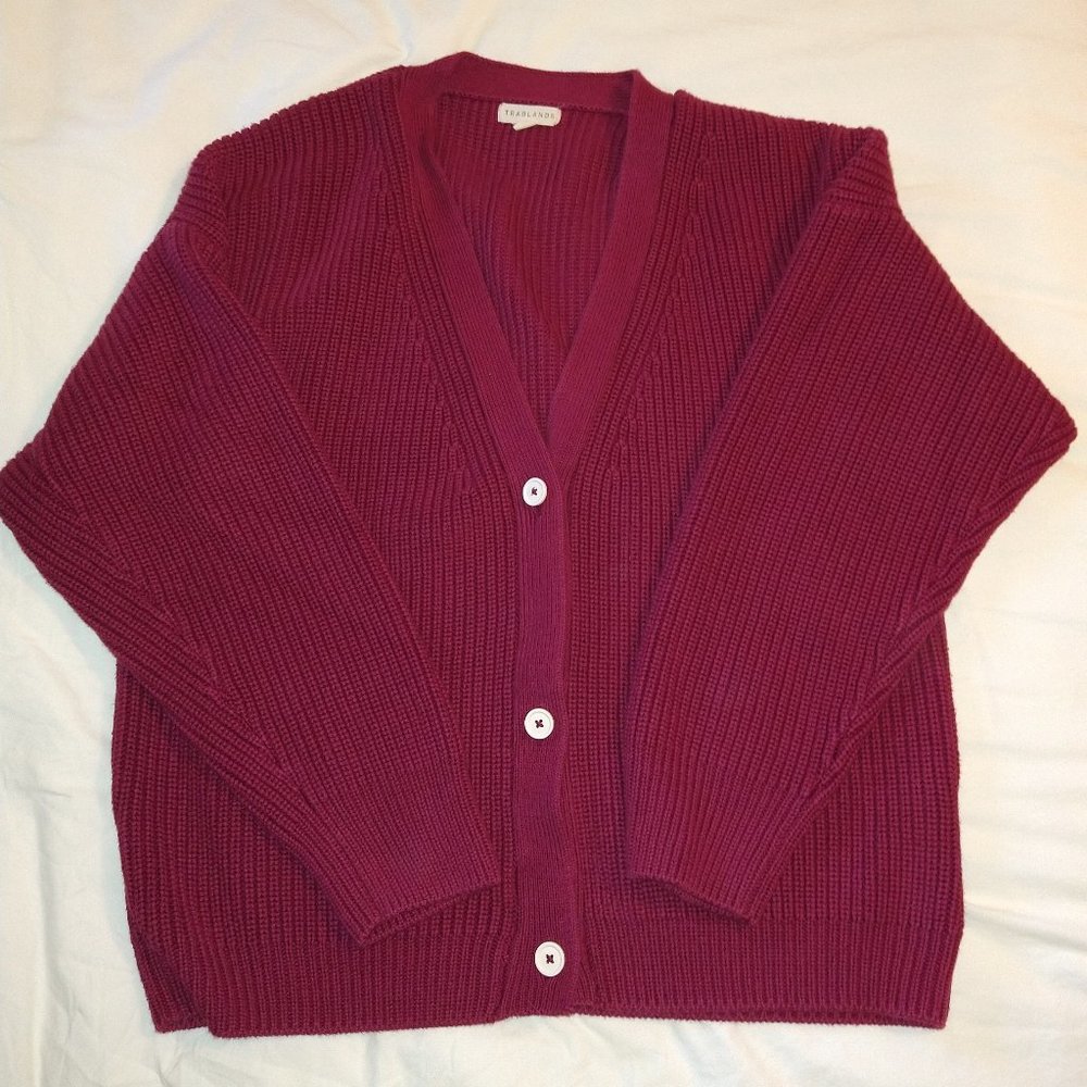 Tradlands Shelter cardigan in Jam 1X